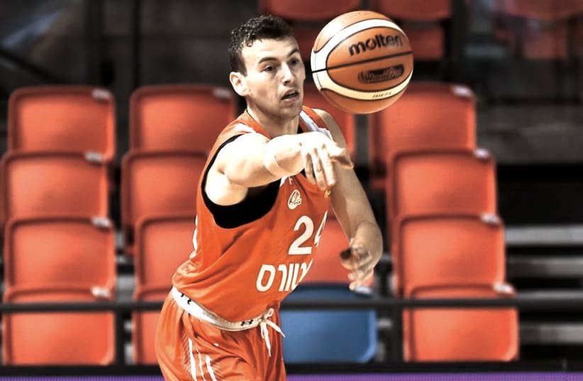 ISRAELI BASKETBALL player Eidan Alber, of Ness Ziona and the National Team, is working hard to stay fit during the current coronavirus-caused sports hiatus. (photo credit: DOV HALICKMAN PHOTOGRAPHY)