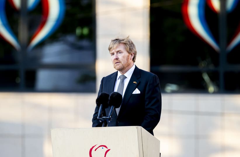 King Willem-Alexander of the Netherlands speaks at the National Remembrance Day ceremony in Amsterdam, May 4, 2020 (photo credit: PATRICK VAN KATWIJK/BSR AGENCY/GETTY IMAGES VIA JTA)