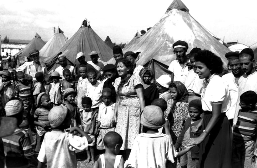YEMENITE JEWS near their tents in Israel in 1949. (photo credit: REUTERS)