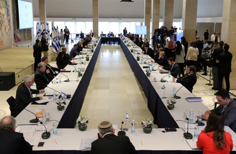 General view during the first working cabinet meeting of the new government at the Chagall Hall in the Knesset, the Israeli Parliament in Jerusalem May 24, 2020. (photo credit: ABIR SULTAN/POOL/VIA REUTERS)