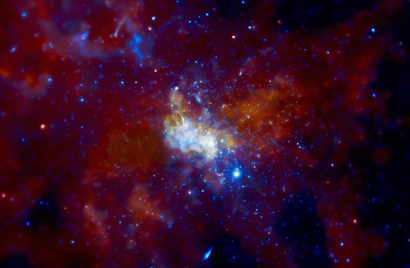 This Chandra image of Sgr A* and the surrounding region is based on data from a series of observations lasting a total of about one million seconds, or almost two weeks.  (photo credit: Wikimedia Commons)