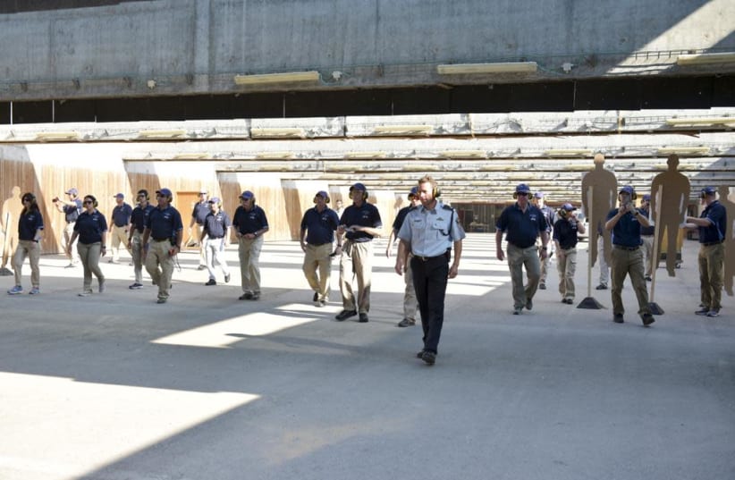 Israel Police National Spokesman Micky Rosenfeld trains a US delegation in counterrorism techniques - September 2019 (photo credit: POLICE SPOKESPERSON'S UNIT)
