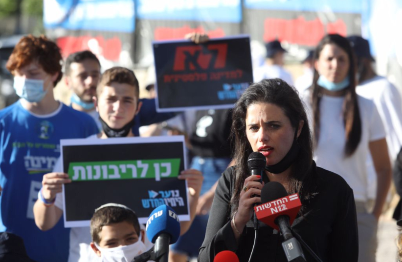 Shaked, Smotrich, speak in front of PM residence in favor of annexation (photo credit: MARC ISRAEL SELLEM)