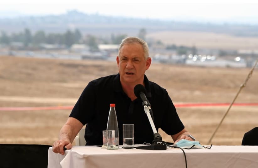 Defense Minister Benny Gantz visits the Negev Desert ahead the IDF intelligence directorate's proposed move to the Negev, July 6, 2020 (photo credit: DEFENSE MINISTRY)