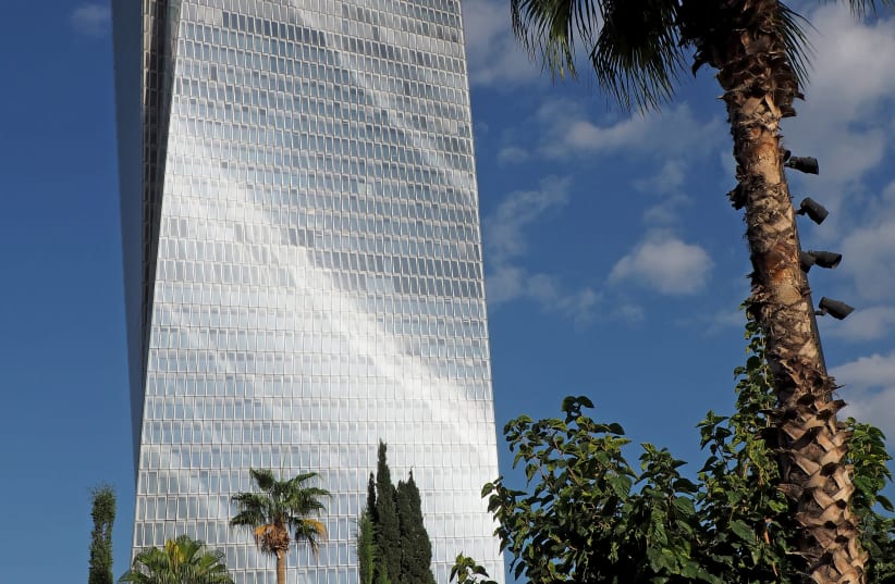 The Azrieli Sarona Tower, the tallest building in Israel (photo credit: WIKIPEDIA)