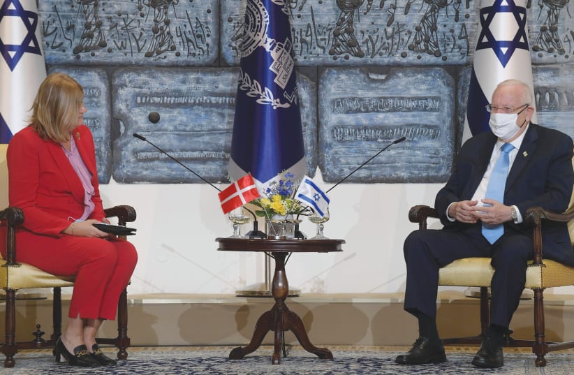 AMBASSADOR ANNE Dorte Riggelson of Denmark meets with President Reuven Rivlin in Jerusalem. (photo credit: AMOS BEN GERSHOM, GPO)