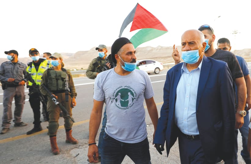 FATAH LEADER Jibril Rajoub (right) (photo credit: MOHAMAD TOROKMAN/REUTERS)