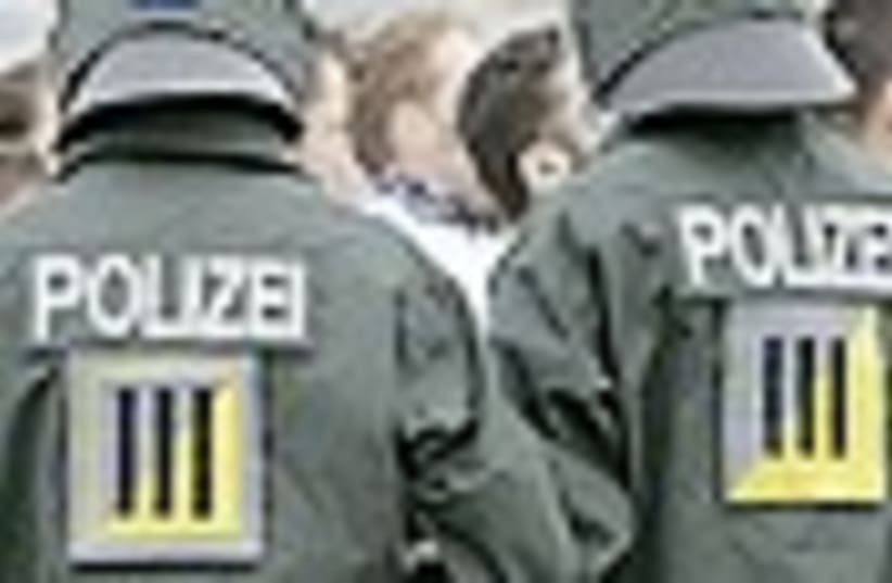 german police 88 (photo credit: )