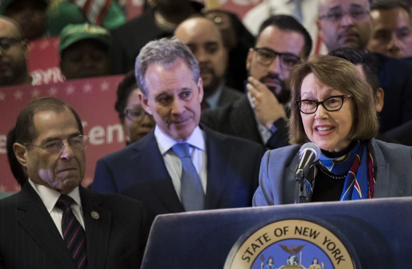 Oregon Attorney General Ellen Rosenblum speaks at a news conference in New York City to announce a multi-state lawsuit to block the Trump administration from adding a question about citizenship to the 2020 census, April 3, 2018.  (photo credit: DREW ANGERER / GETTY IMAGES)
