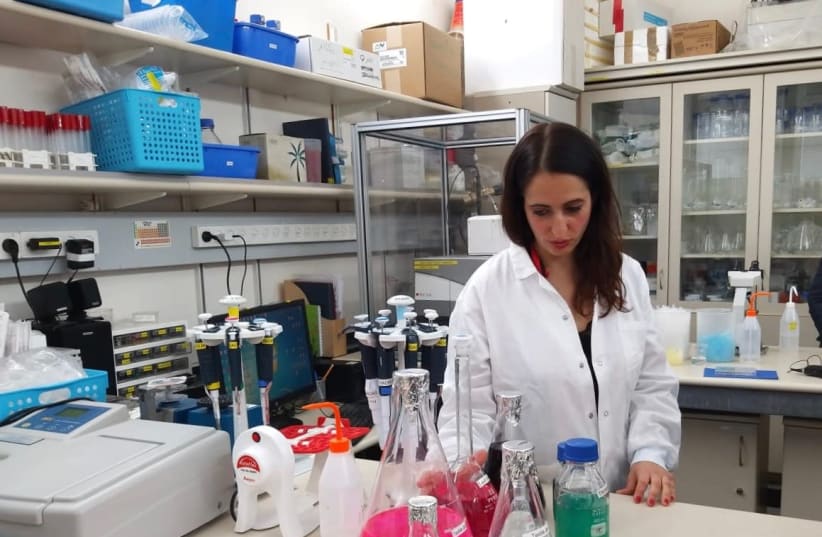 Prof. Hadas Mamane from the TAU School of Mechanical Engineering in her lab (photo credit: COURTESY TEL AVIV UNIVERSITY)