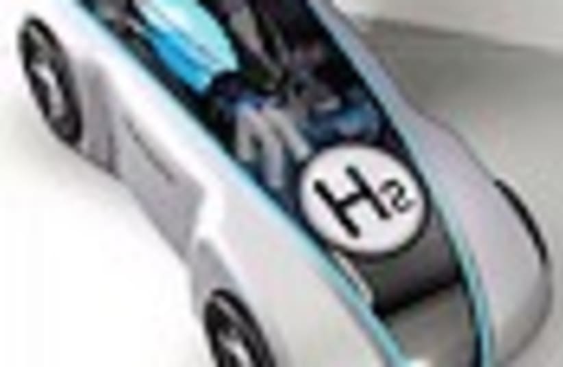 Hydrogen car 88 (photo credit: )