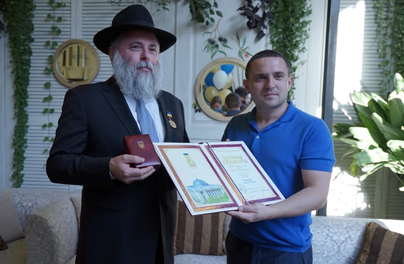 Rabbi Markovitch and Alexander Kunitsky. (photo credit: EVGENIA VODOLAZSKAYA)