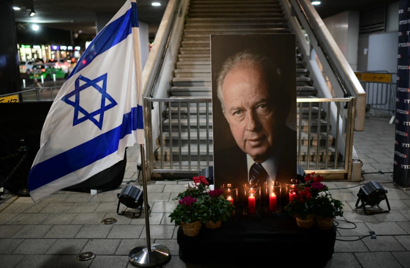 A memorial ceremony for former prime minister Yitzhak Rabin, Rabin Square, Tel Aviv, November 7, 2019 (photo credit: TOMER NEUBERG/FLASH90)
