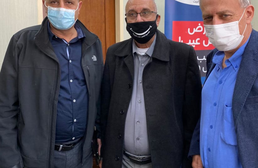 From left: Ayman Saif, Abdulbast Salameh and Nachman Ash (photo credit: HEALTH MINISTRY)