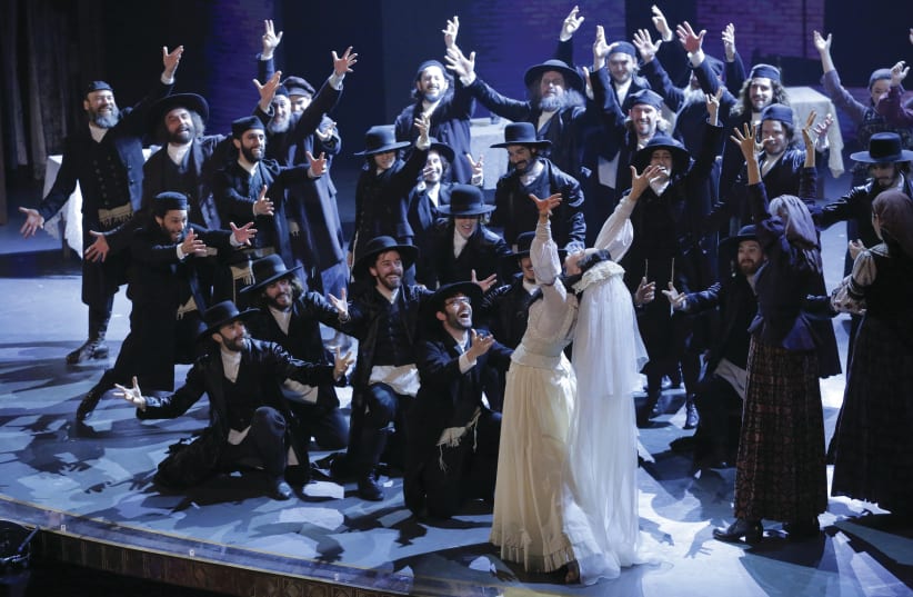 ‘FIDDLER ON THE ROOF’ at the 70th annual Tony Awards in 2016. After the runaway success of NYTF’s unorthodox revival of ‘Fiddler on the Roof in Yiddish,’ this anomaly may have inspired a whirlwind of interest in Yiddish classes, theater and culture that is having its moment during, of all things, a  (photo credit: REUTERS)