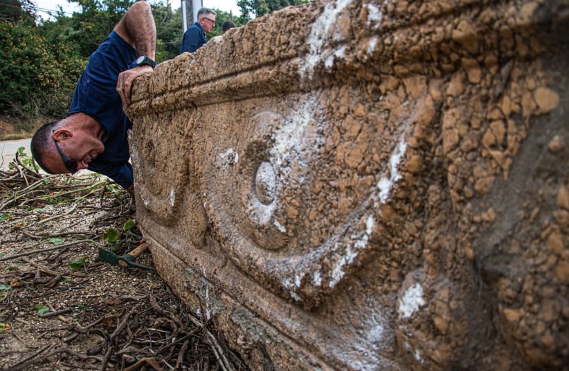 Ancient sarcophagi found at the Ramat Gan Safari Park. (photo credit: YOLI SCHWARTZ/IAA)