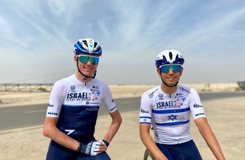 Chris Froome (L) and Omer Goldstein (R)  (photo credit: ISRAEL START-UP NATION)