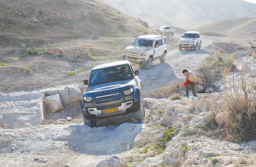 A drive in the Judean desert with the 3-door Defender 90. (photo credit: RONEN TOPELBERG)
