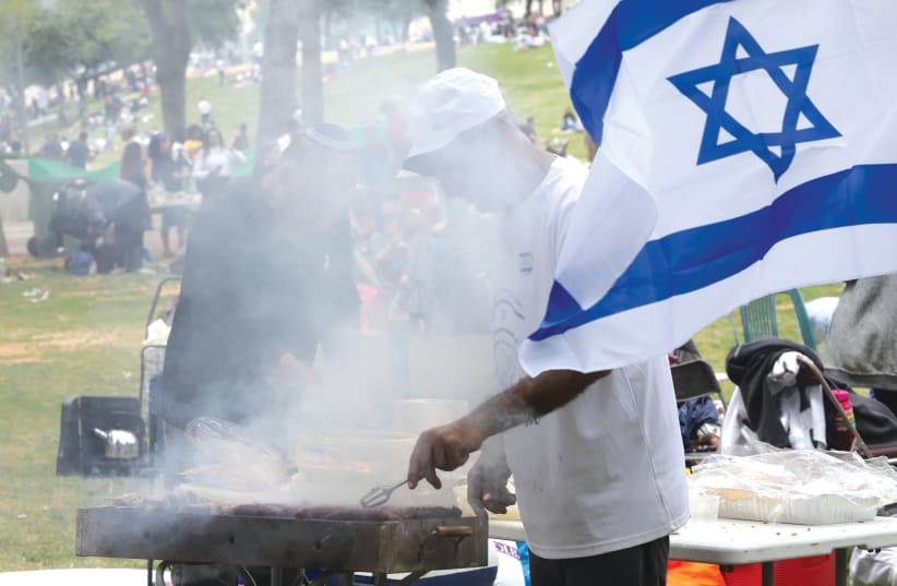 Barbecuing on Independence Day (photo credit: MARC ISRAEL SELLEM)