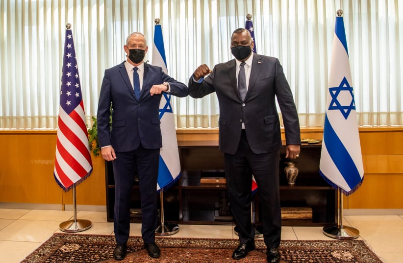 Defense Minister Benny Gantz welcomes his US counterpart, Lloyd Austin, to Israel (photo credit: US EMBASSY)