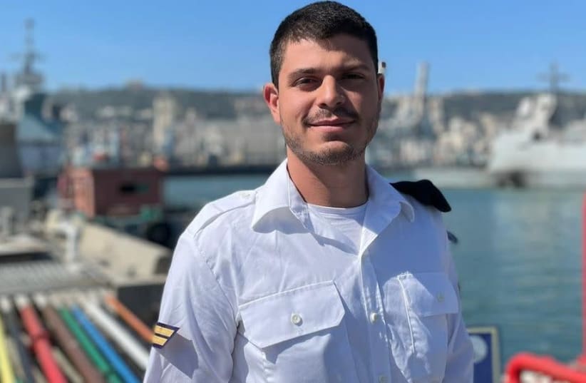 Thiago Benzecry is now a lone soldier in the Israeli Navy. (photo credit: COURTESY OF BENZECRY/JTA)
