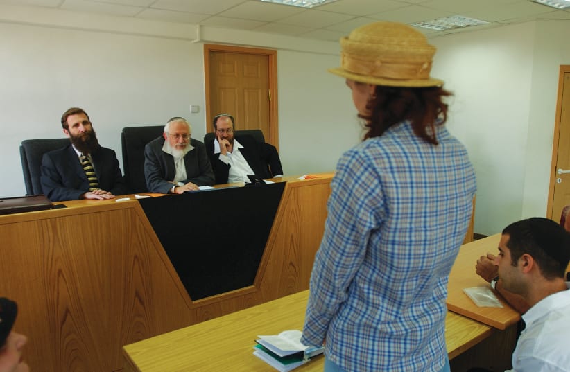A WOMAN seeking to convert to Judaism appears before Rabbinic Court in Jerusalem (photo credit: FLASH90)