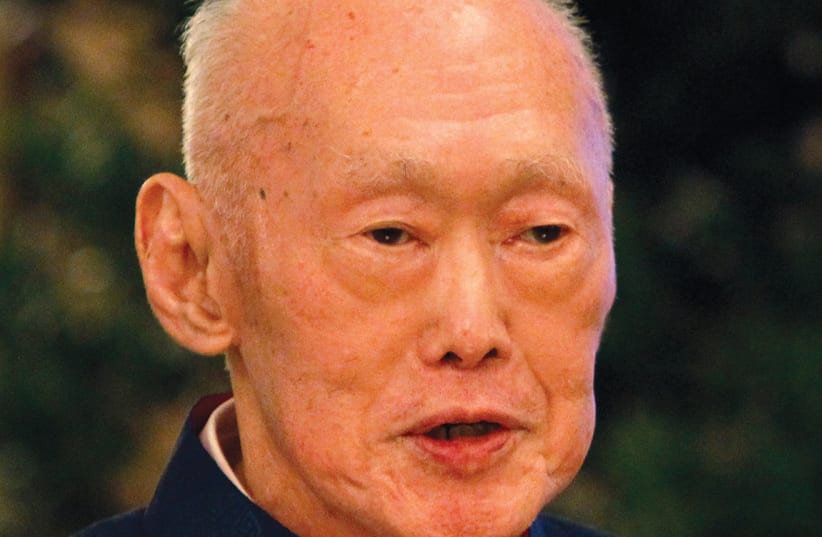 Lee Kuan Yew (photo credit: REUTERS/EDGAR SU)