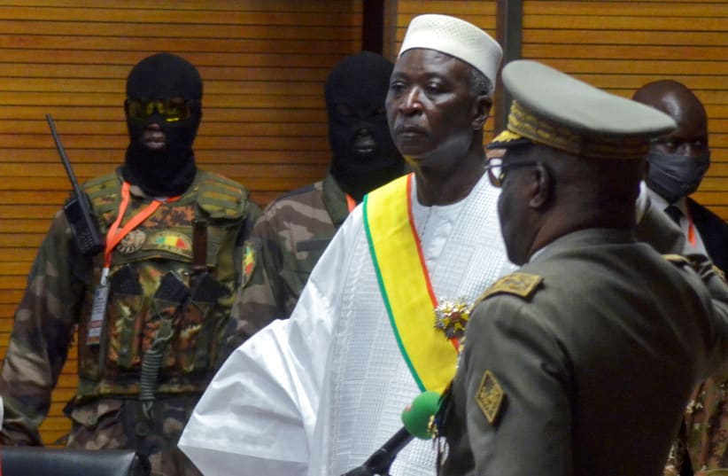 The new interim president of Mali Bah Ndaw is sworn in during the Inauguration ceremony in Bamako, Mali September 25, 2020. (photo credit: REUTERS)