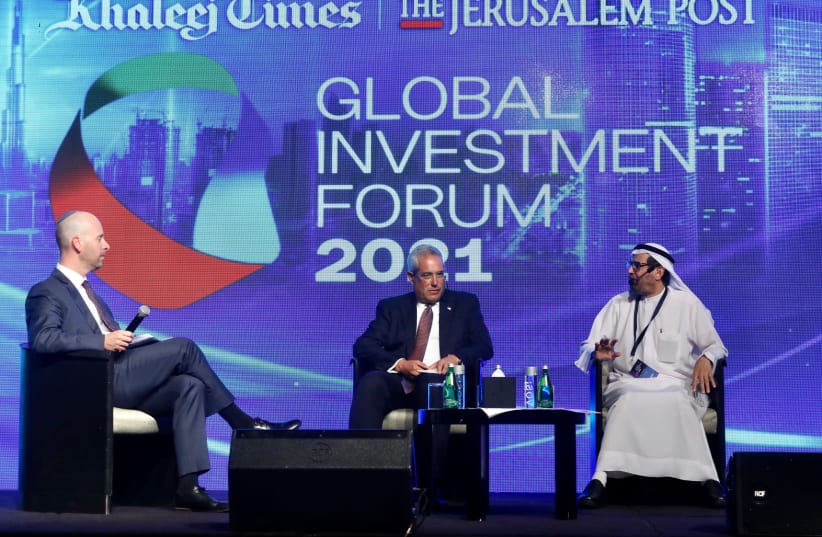 Global Investment Forum: " Creating cultural opportunities, exchange and connections based on individual and shared histories," Paul Packer, Dr. Ali Al Nuami, and Yaakov Katz  (photo credit: MARC ISRAEL SELLEM/THE JERUSALEM POST)