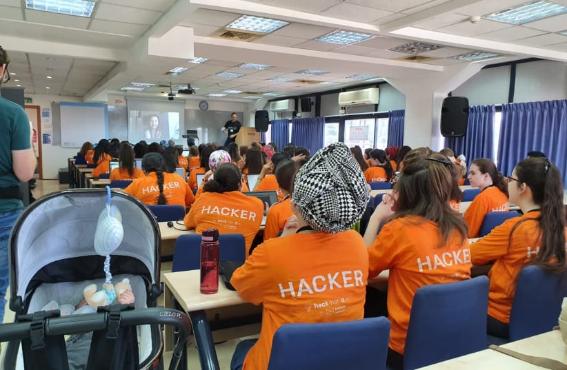 Over 130 religious and ultra-orthodox female students from Jerusalem College of Technology (JCT) took part in a 44-hour hackathon. (photo credit: Courtesy)