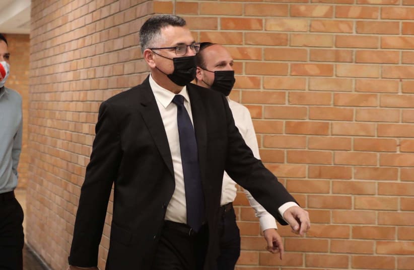 GIDEON SA'AR arrives at the Knesset ahead of the vote and swearing in of the 36th government, June 13, 2021. (photo credit: MARC ISRAEL SELLEM/THE JERUSALEM POST)