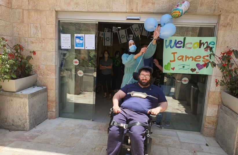 James welcomed to Beit Finger in Jerusalem. (photo credit: COLEL CHABAD)