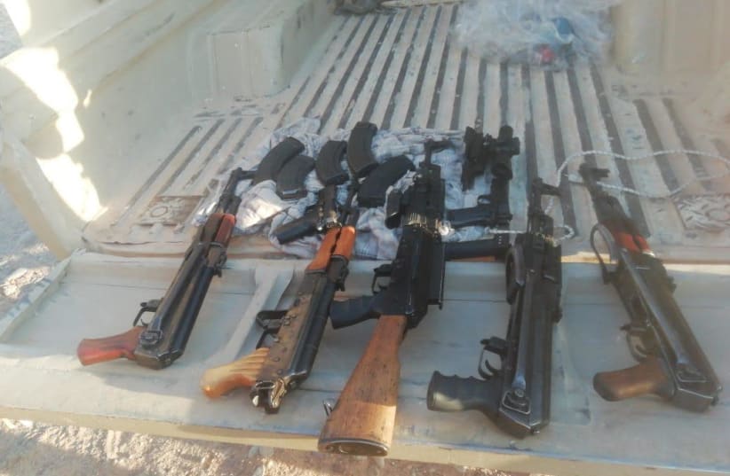 Weaponry smuggled from Jordan seized by Israel Police  (photo credit: ISRAEL POLICE)