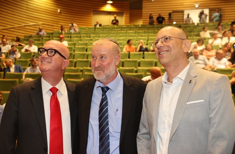 Right to left: Prof. Yuval Marin, Dean of the Faculty of Law of the College of Management Academic Studies, Attorney General Avichai Mandelblit, and Avi Balashnikov, Chairman of the Board of Trustees of the College of Management Academic Studies (photo credit: MOTI KIMCHI)