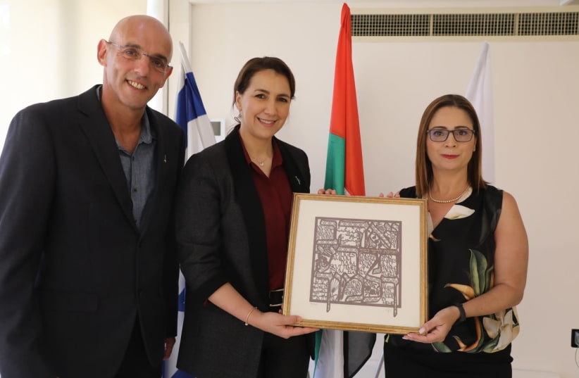 Hebrew University School of Agriculture dean Benny Chefetz, UAE Minister for Food and Water Security Mariam Al-Muhairi, and Hebrew University of Jerusalem VP of strategy and diversity Mona Khoury-Kassabri (photo credit: YOSSI ZAMIR)