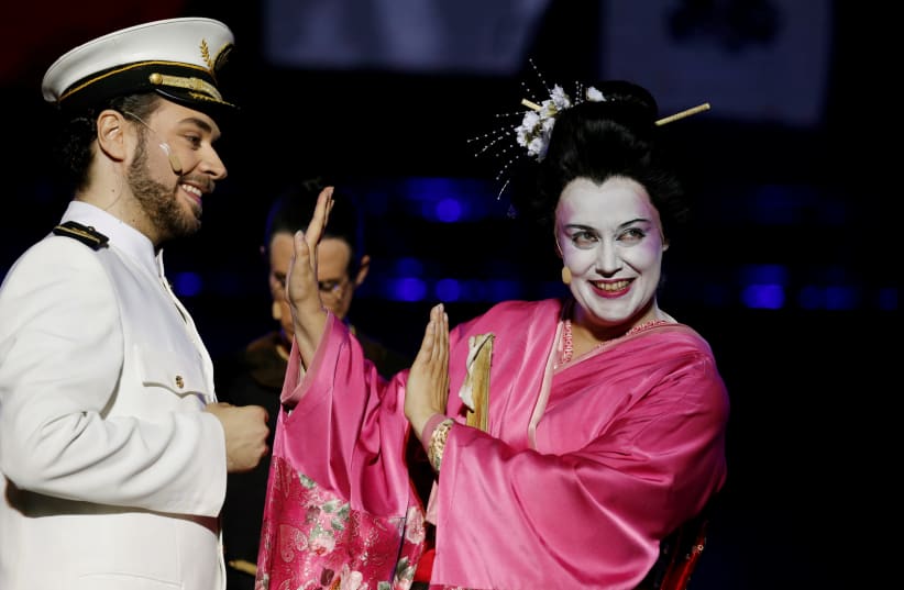 Singers from the Israeli Opera perform Madame Butterfly at Park Hayarkon in Tel Aviv. (photo credit: AMIR COHEN/REUTERS)