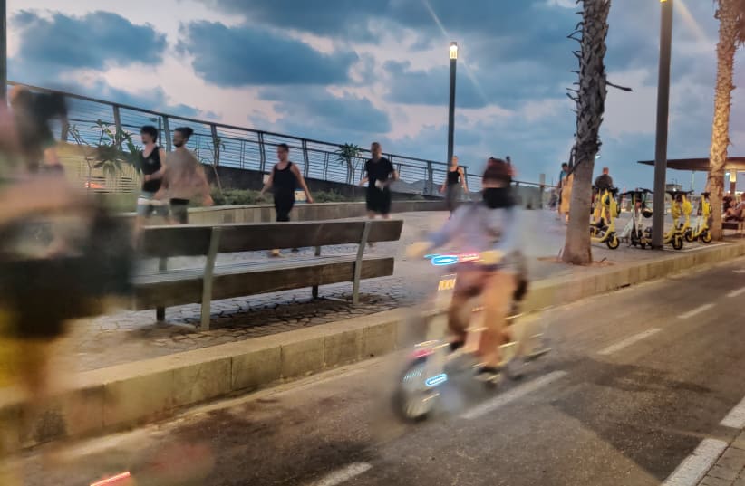  ‘FOLLOW THE rules, let other cyclists and scooters pass you, ride in the bike lane.’ (photo credit: Eyal Solomon)