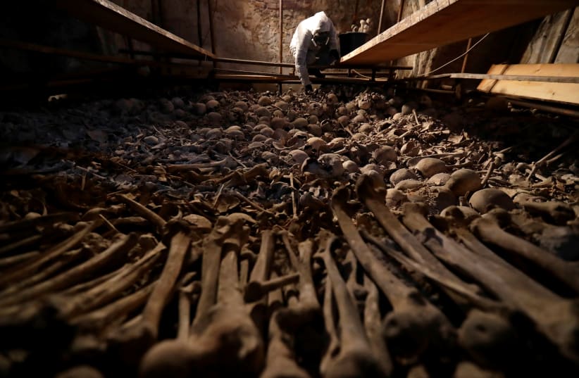  Illustrative image of human bones (photo credit: REUTERS/DAVID W CERNY)