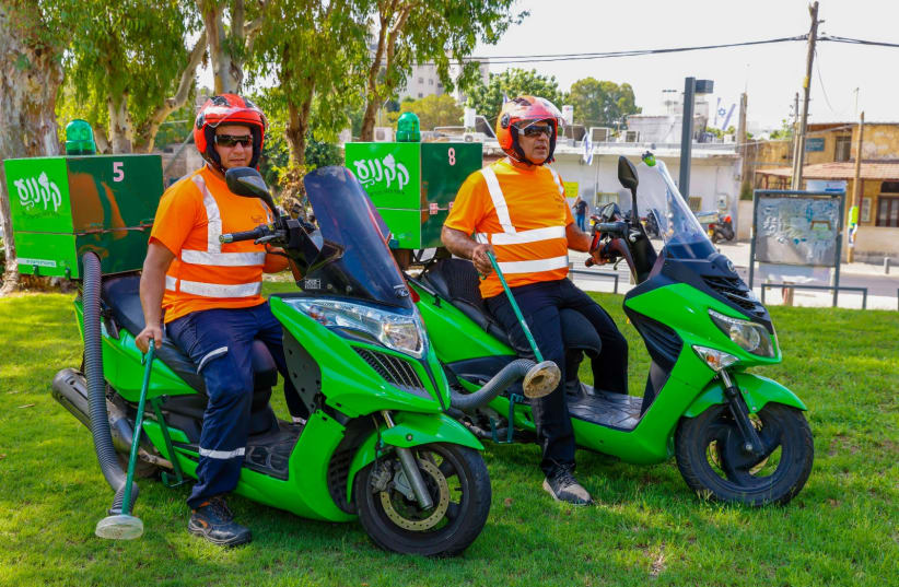  Tel Aviv municipality specialized motorcycles that will clean dog feces. (photo credit: GUY YEHIELI, TEL AVIV MUNICIPALITY)