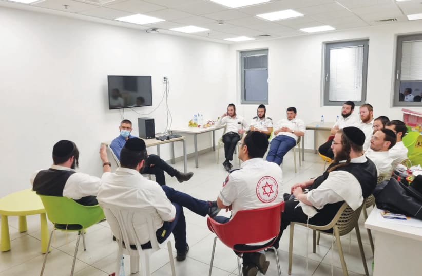  THERAPY GROUP SESSION FOR 'HATZALLA' FIRST RESPONDERS IN MERON TRAGEDY (photo credit: Courtesy)