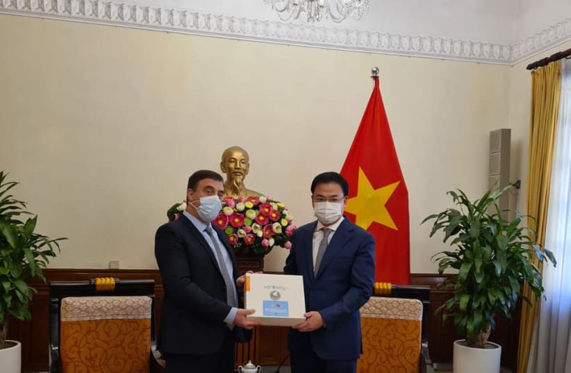  Israel gave Vietnam medical equipment to help with COVID-19. (photo credit: ISRAELI EMBASSY IN HANOI)