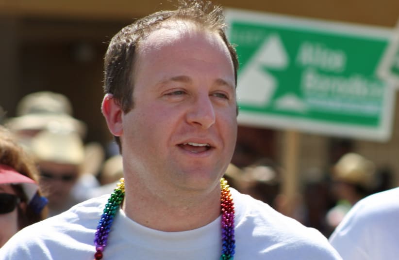 Jared Polis campaigning in 2008. (photo credit: JEFFREY BEALL/PUBLIC DOMAIN/VIA WIKIMEDIA COMMONS)