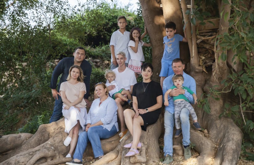  THE MAYOFIS FAMILY  (photo credit: MARIA TROYANKER)