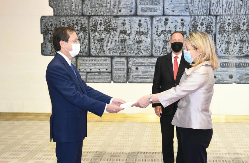  HERZOG WITH Spanish Ambassador Ana Maria Salomon Perez. (photo credit: AMOS BEN-GERSHOM/GPO)