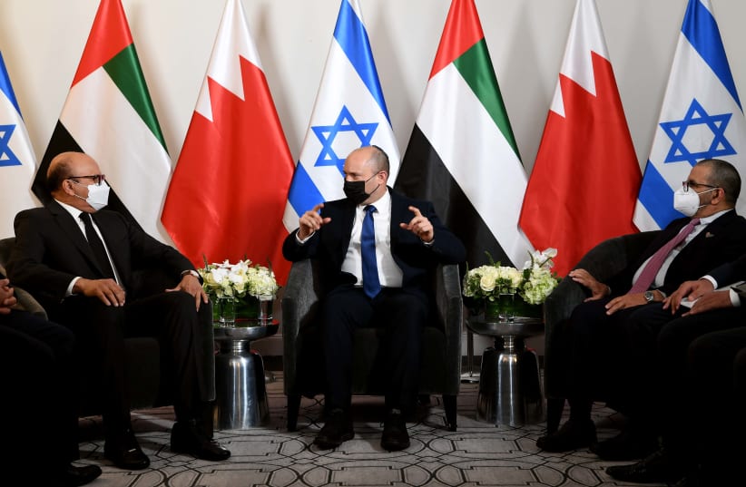  Prime Minister Naftali Bennett meets with Bahraini Foreign Minister Abdullatif bin Rashid Al Zayani and United Arab Emirates Minister of State in the Foreign Ministry Khalifa Shaheen Almarar (photo credit: AVI OHAYON - GPO)