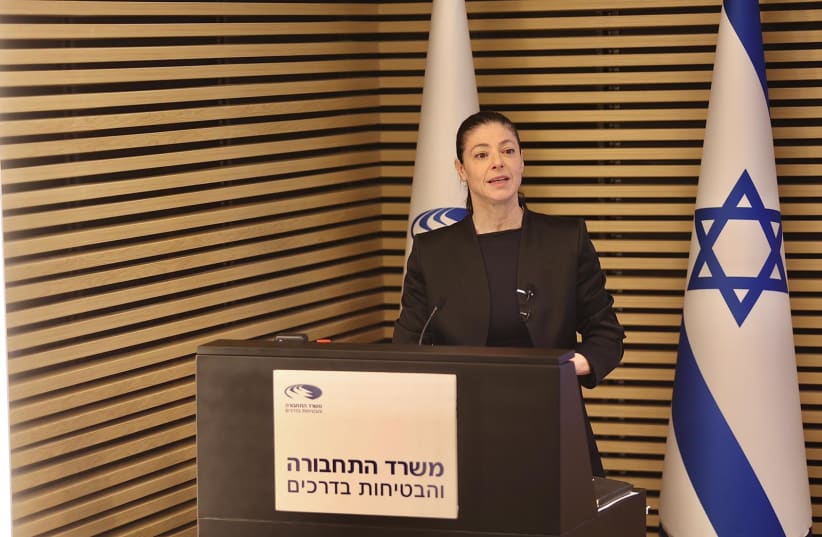 Transportation Minister Merav Michaeli at a briefing to reporters, October 11, 2021. (photo credit: SHLOMI COHEN/GPO)