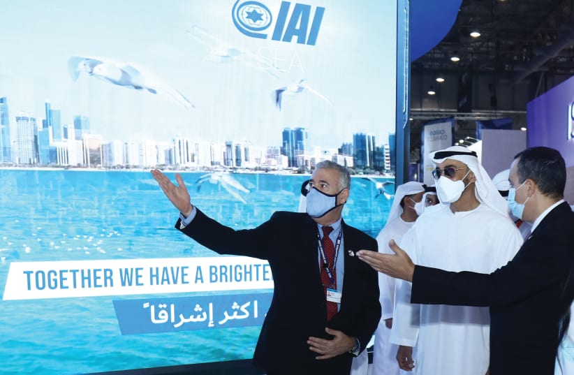  UAE CROWN PRINCE Sheikh Mohamed bin Zayed Al Nahyan meeting with Israel Aerospace Industries (IAI) leadership at the Dubai Airshow. (photo credit: Courtesy)