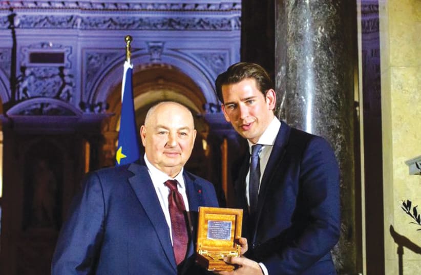 Moshe Kantor (left) with then Austrian  Chancellor Sebastian Kurz  in 2018. (photo credit: EUROPEAN JEWISH CONGRESS)