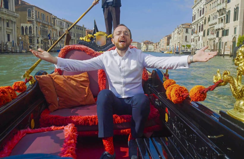  Cantor Yisroel Leshes filmed his first music video for his song "Younger World" while on vacation in Venice, teaming up with local Venetian directors and cinematographers. (photo credit: Courtesy)