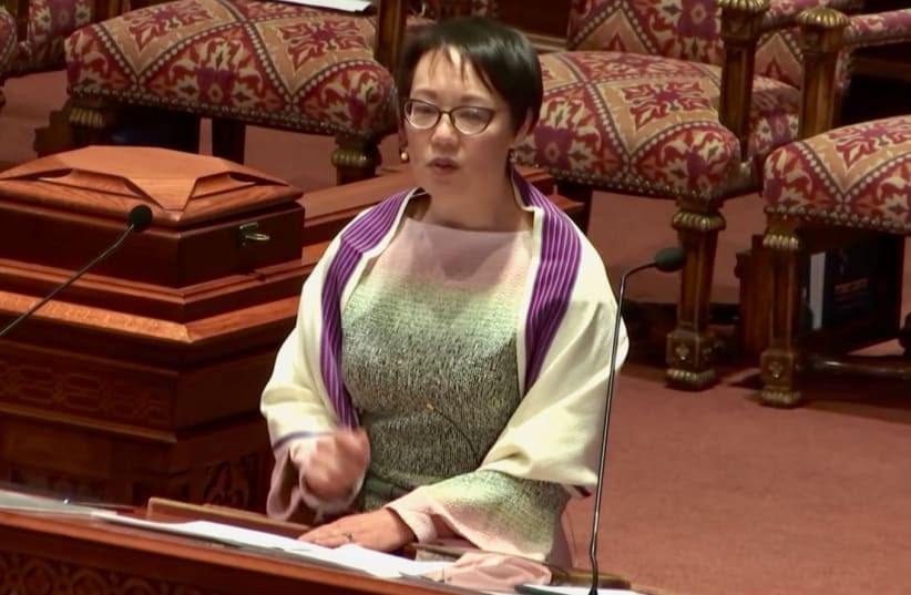  In a Friday night sermon on Jan. 21, 2022, Rabbi Angela Buchdahl of Manhattan's Central Synagogue spoke about her experience being contacted by the gunman who took Jews hostage at a synagogue in Texas a week earlier.  (photo credit: screenshot)